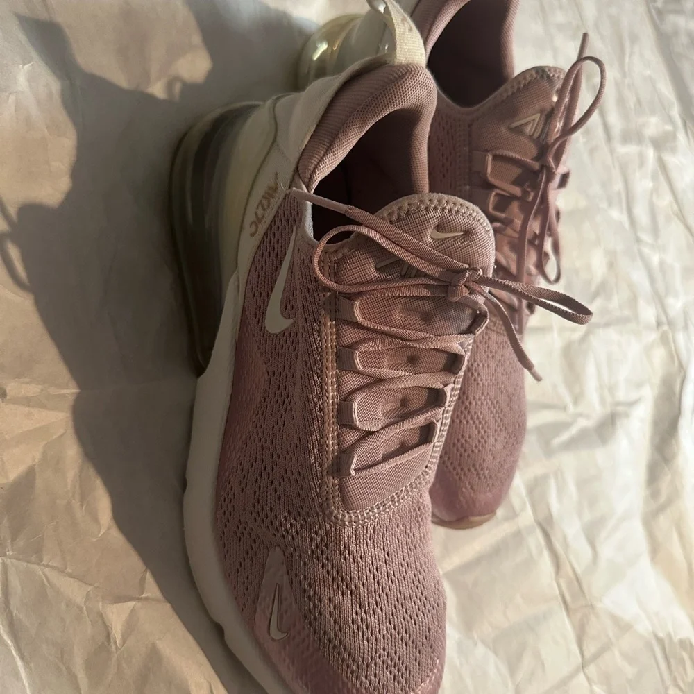 Nike elevate your